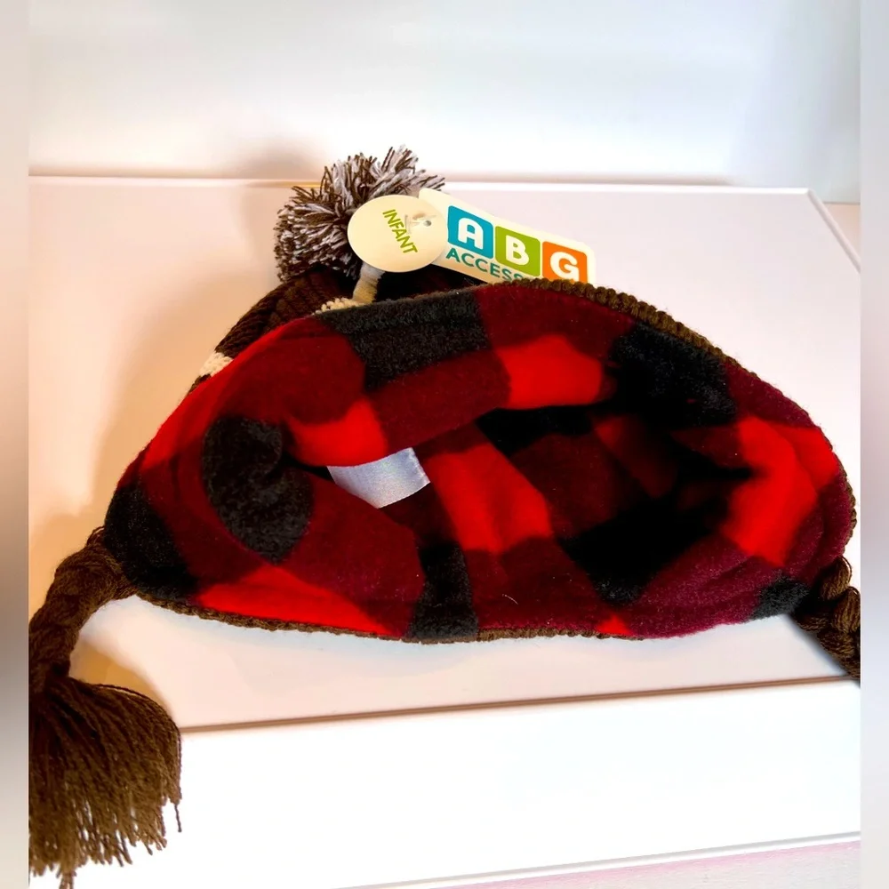 Adorable Football Hat and Mittens by ABG Accessories for Infant.  New with Tags.